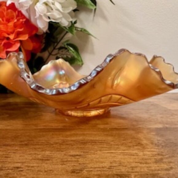 Fenton Marigold‎ Carnival Glass Ruffled Bowl Floral Pattern Iridescent Vintage - Picture 3 of 6